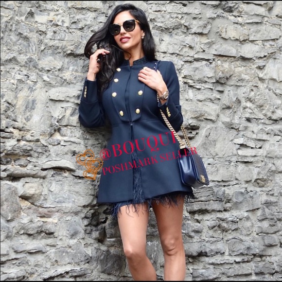 BLOGGERS FAV ZARA GOLD BUTTONED MILITARY BLAZER - Picture 4 of 7